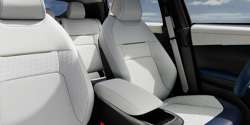 Nissan interior and safety features