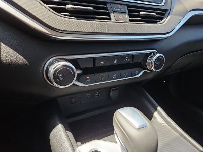2026 Nissan Altima SR