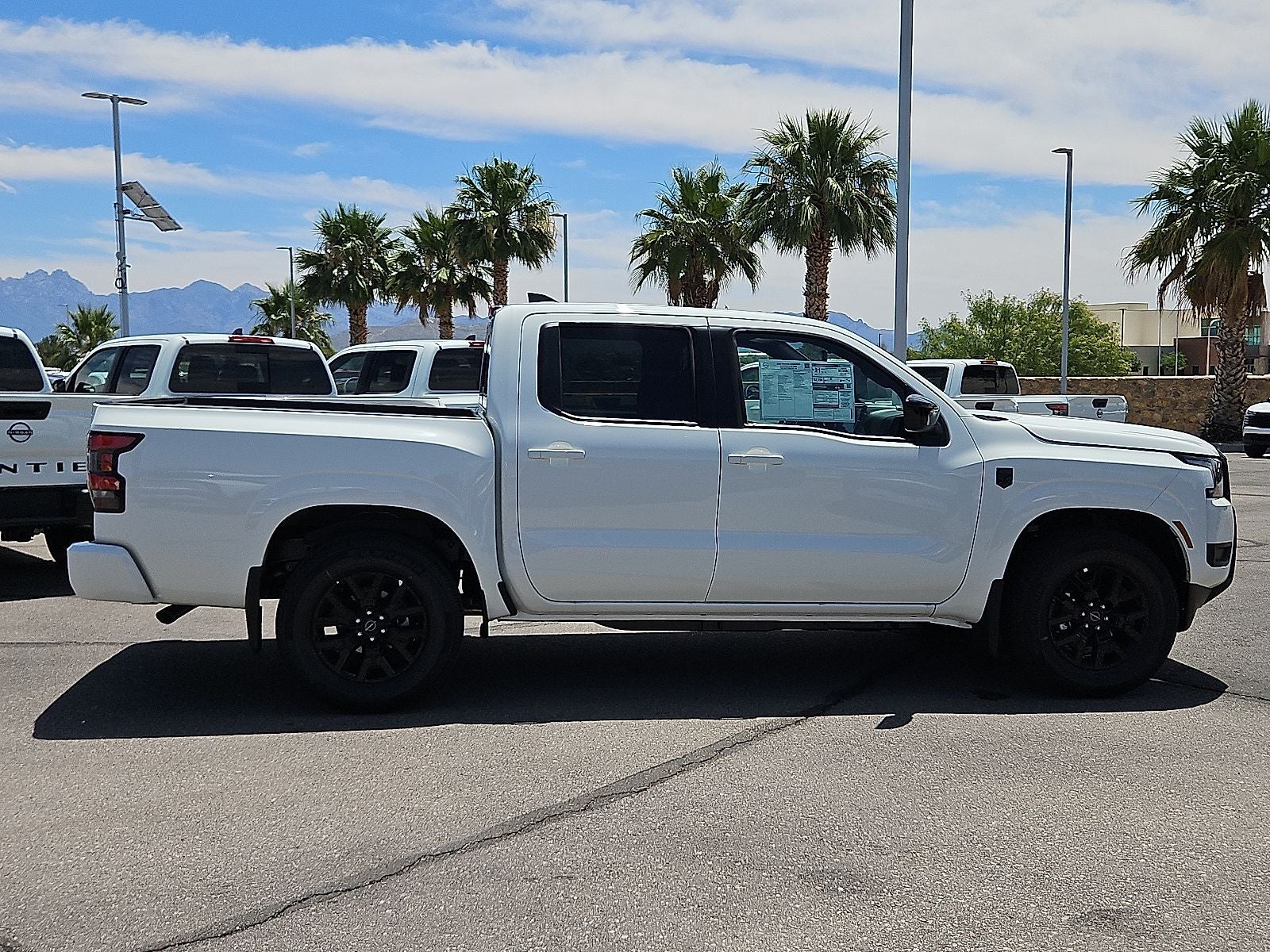 2026 Nissan Frontier Crew Cab SV