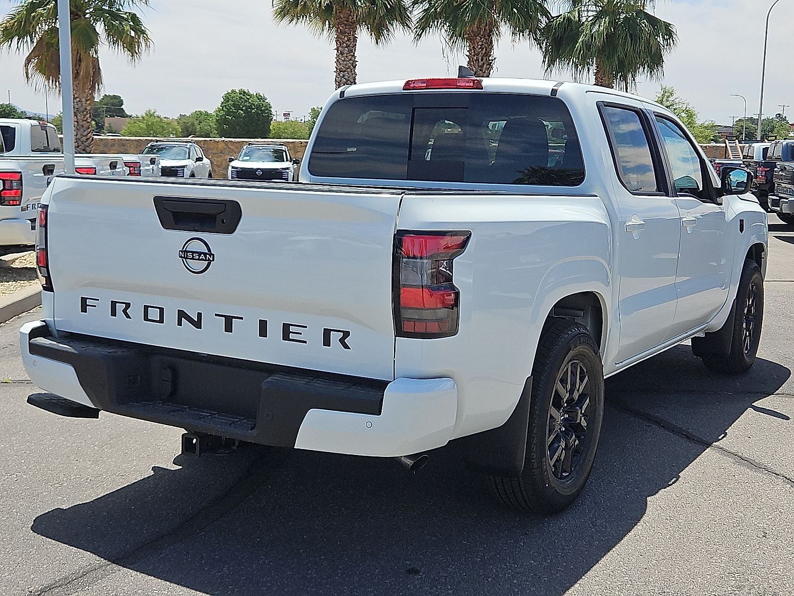 2026 Nissan Frontier Crew Cab SV