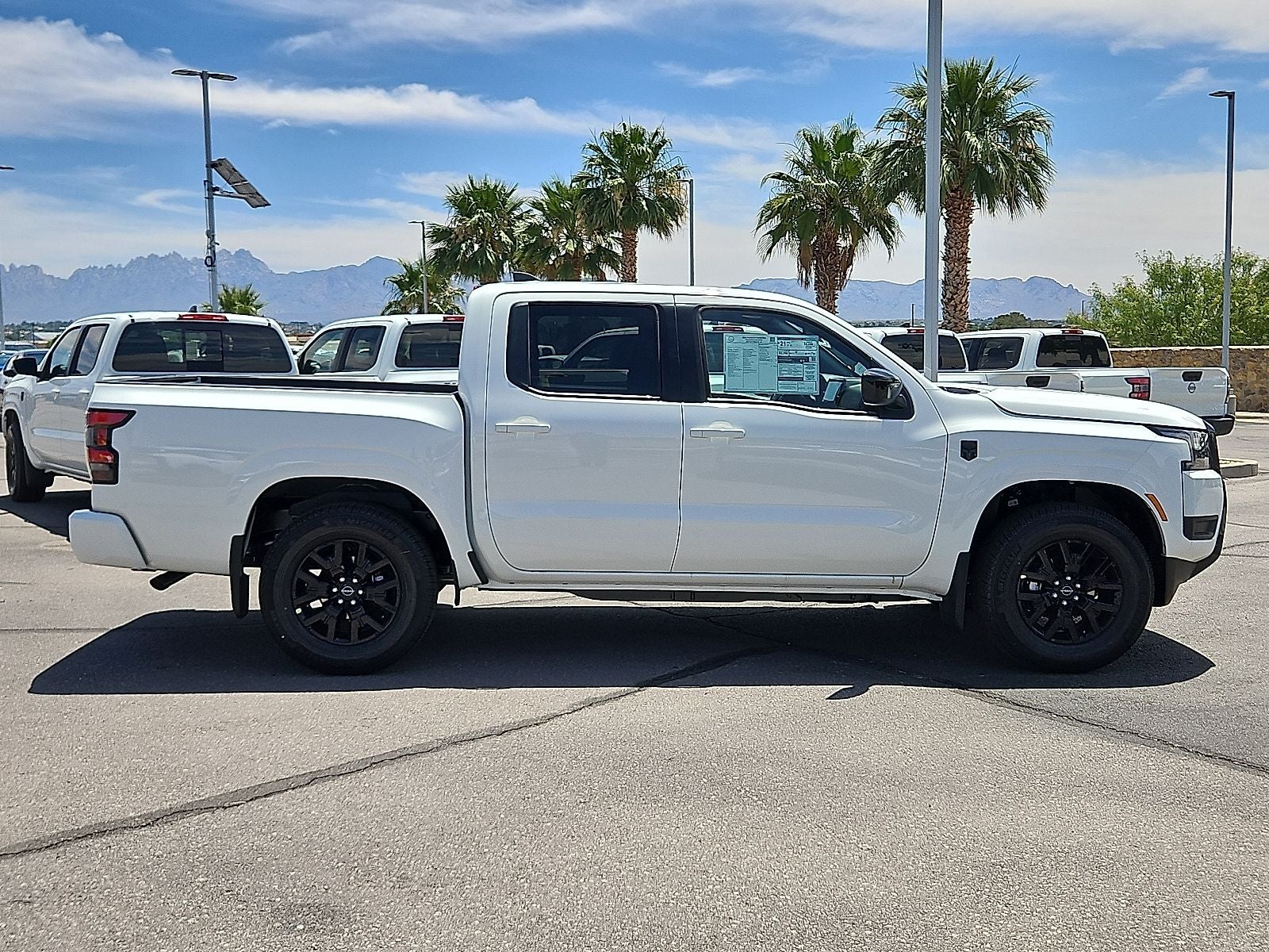 2026 Nissan Frontier Crew Cab SV