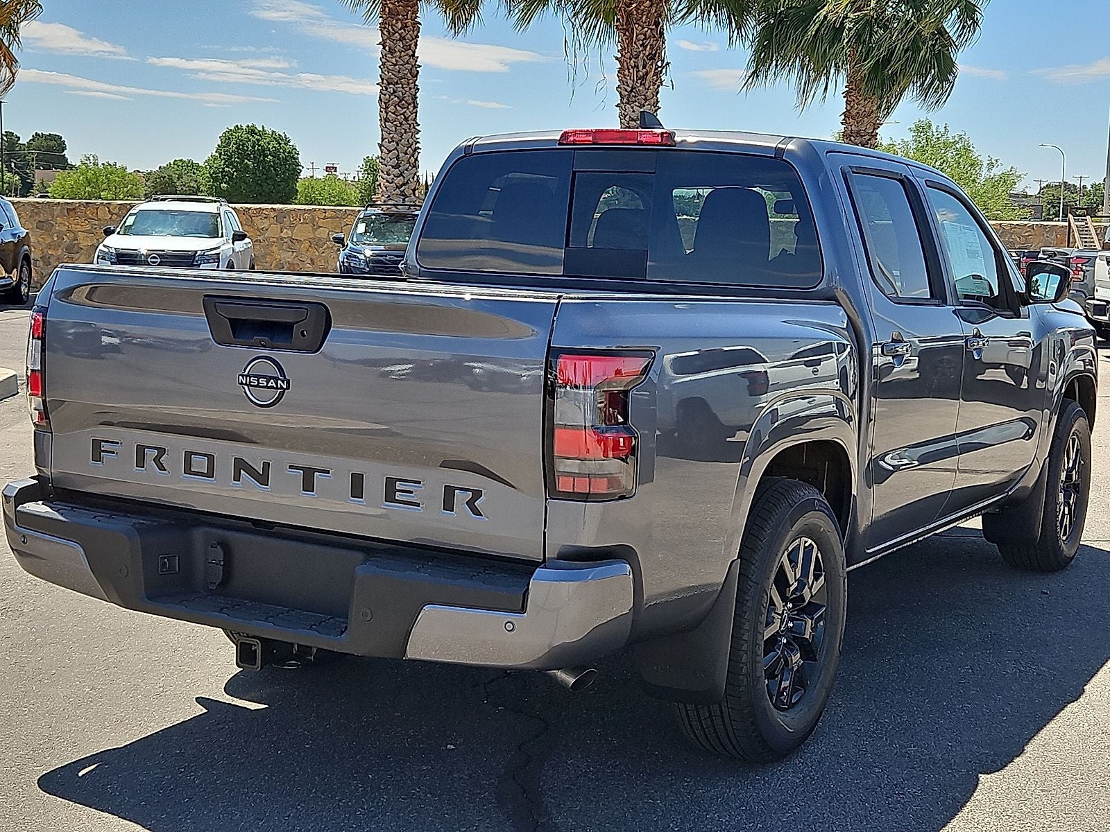 2026 Nissan Frontier Crew Cab SV