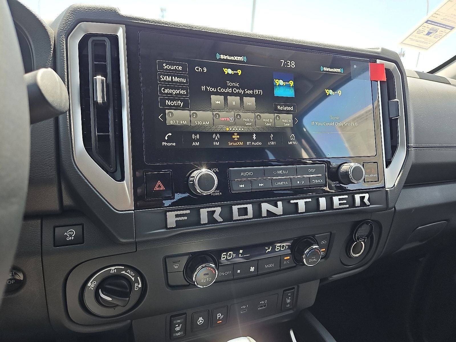 2026 Nissan Frontier Crew Cab SV