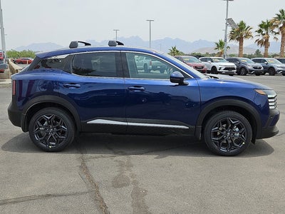 2025 Nissan Kicks SR