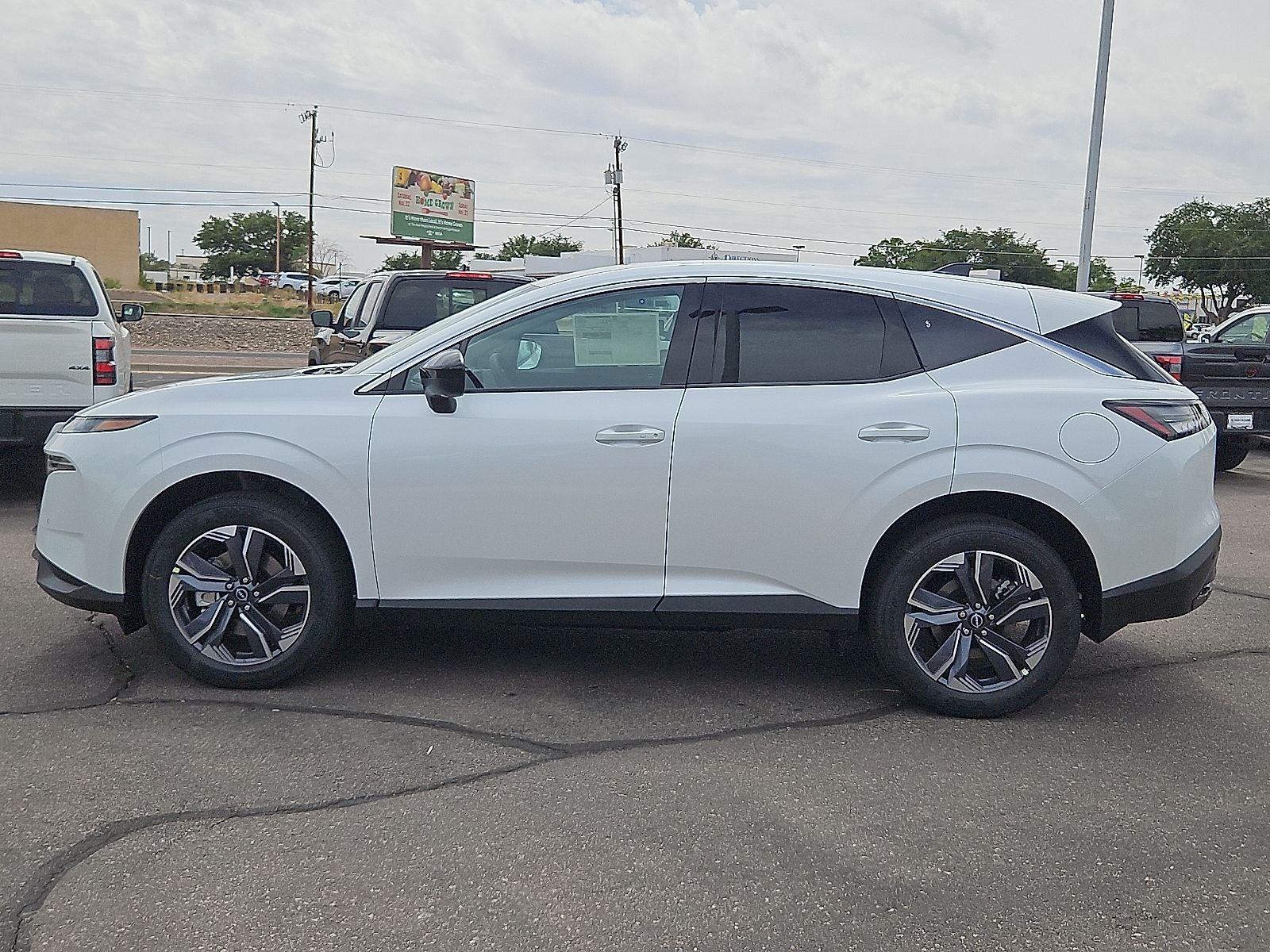 2026 Nissan Murano SV