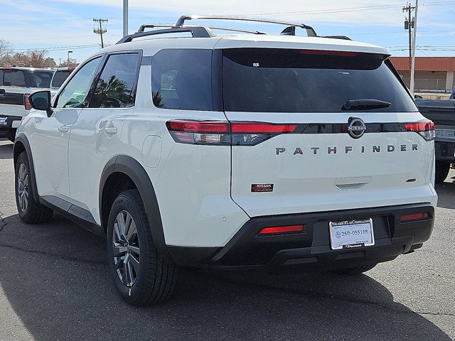 2026 Nissan Pathfinder SV