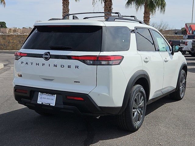 2026 Nissan Pathfinder SV