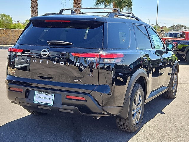 2026 Nissan Pathfinder SV