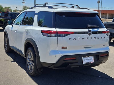 2026 Nissan Pathfinder SV