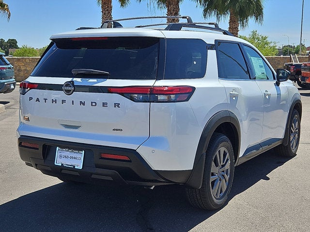 2026 Nissan Pathfinder SV