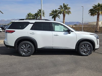 2026 Nissan Pathfinder SV