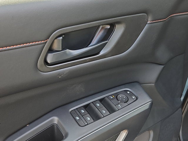 2026 Nissan Pathfinder Rock Creek®