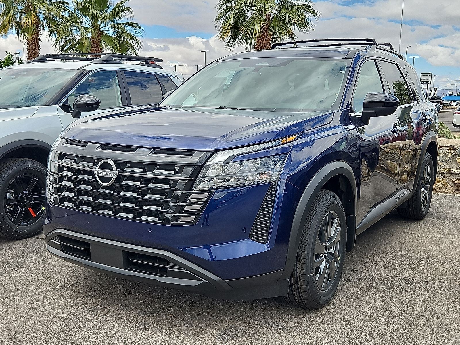 2026 Nissan Pathfinder SV