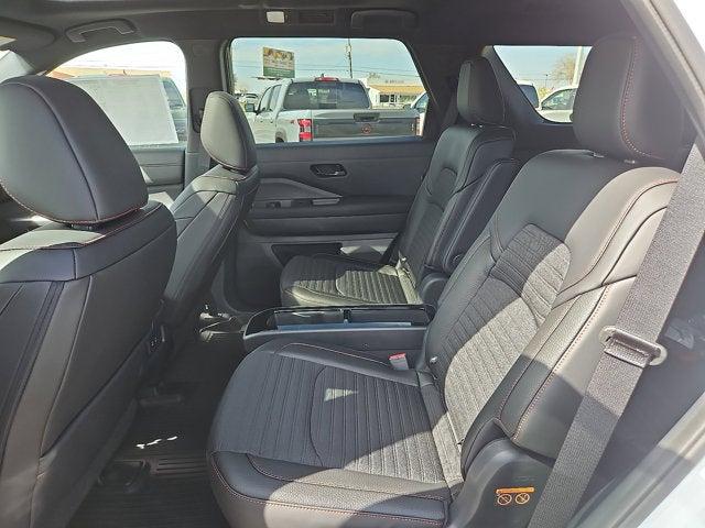 2026 Nissan Pathfinder Rock Creek®