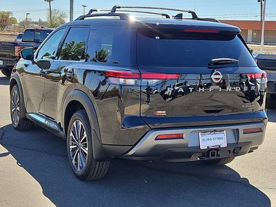 2026 Nissan Pathfinder Platinum