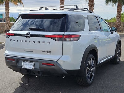 2026 Nissan Pathfinder Platinum