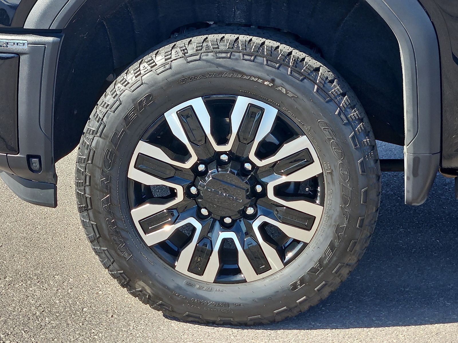 2025 GMC Sierra 2500HD Denali Ultimate