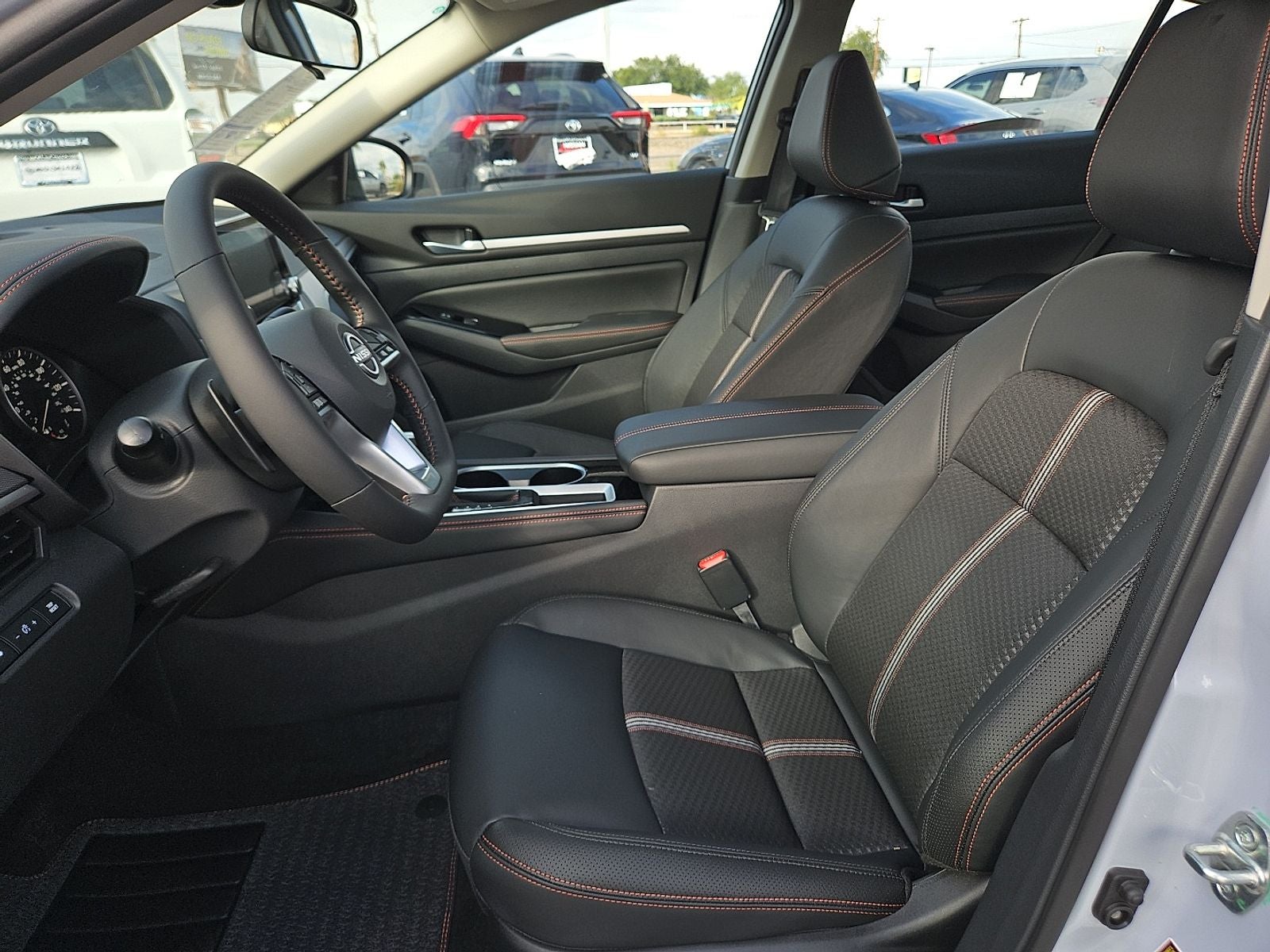 2025 Nissan Altima 2.5 SR