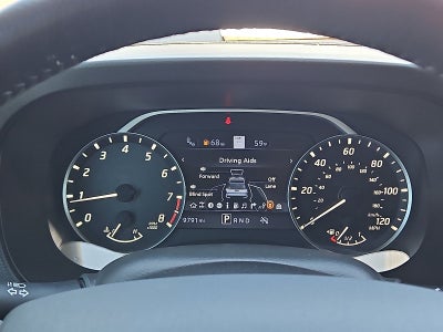 2025 Nissan Frontier SL