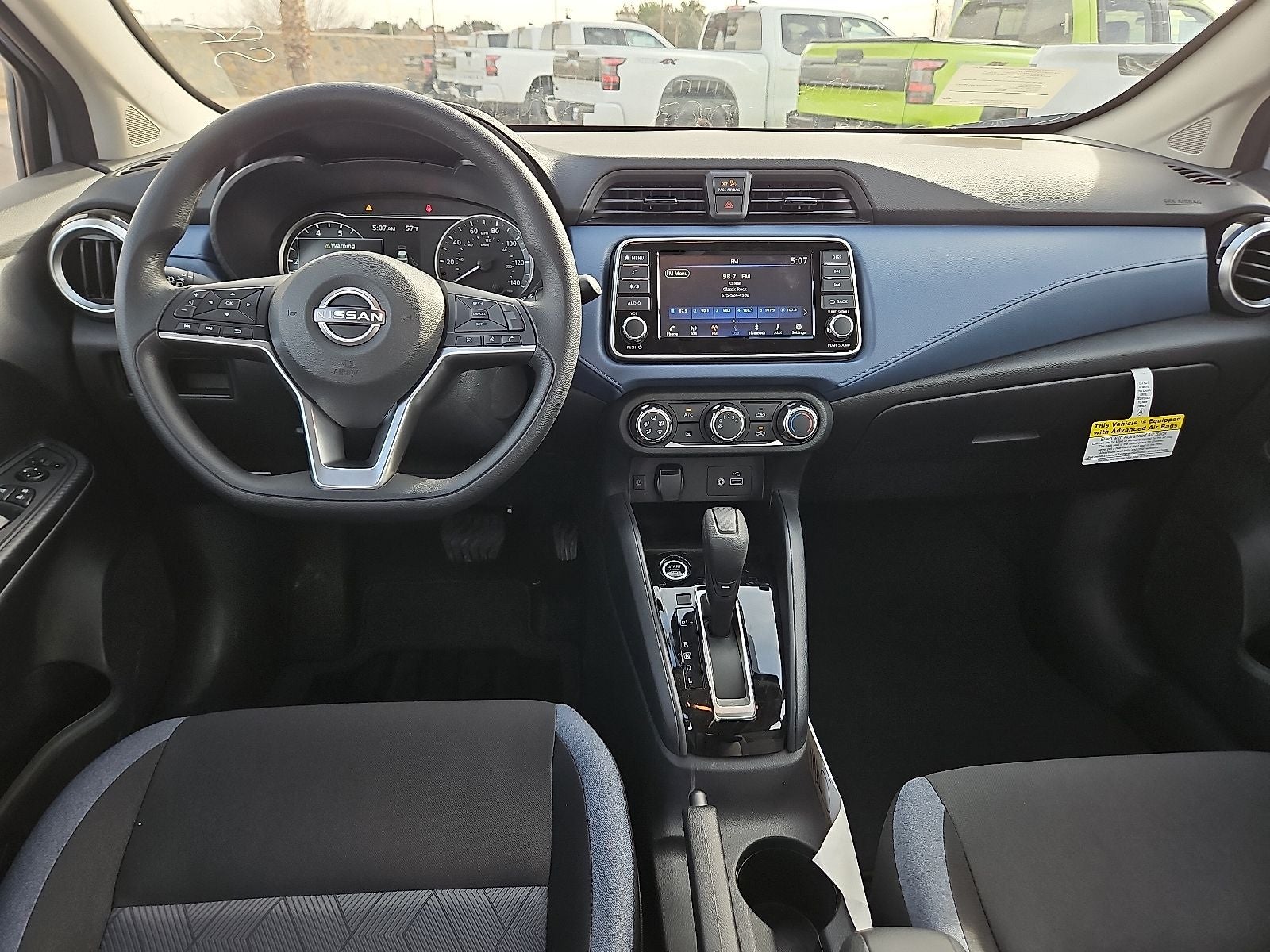 2025 Nissan Versa 1.6 SV