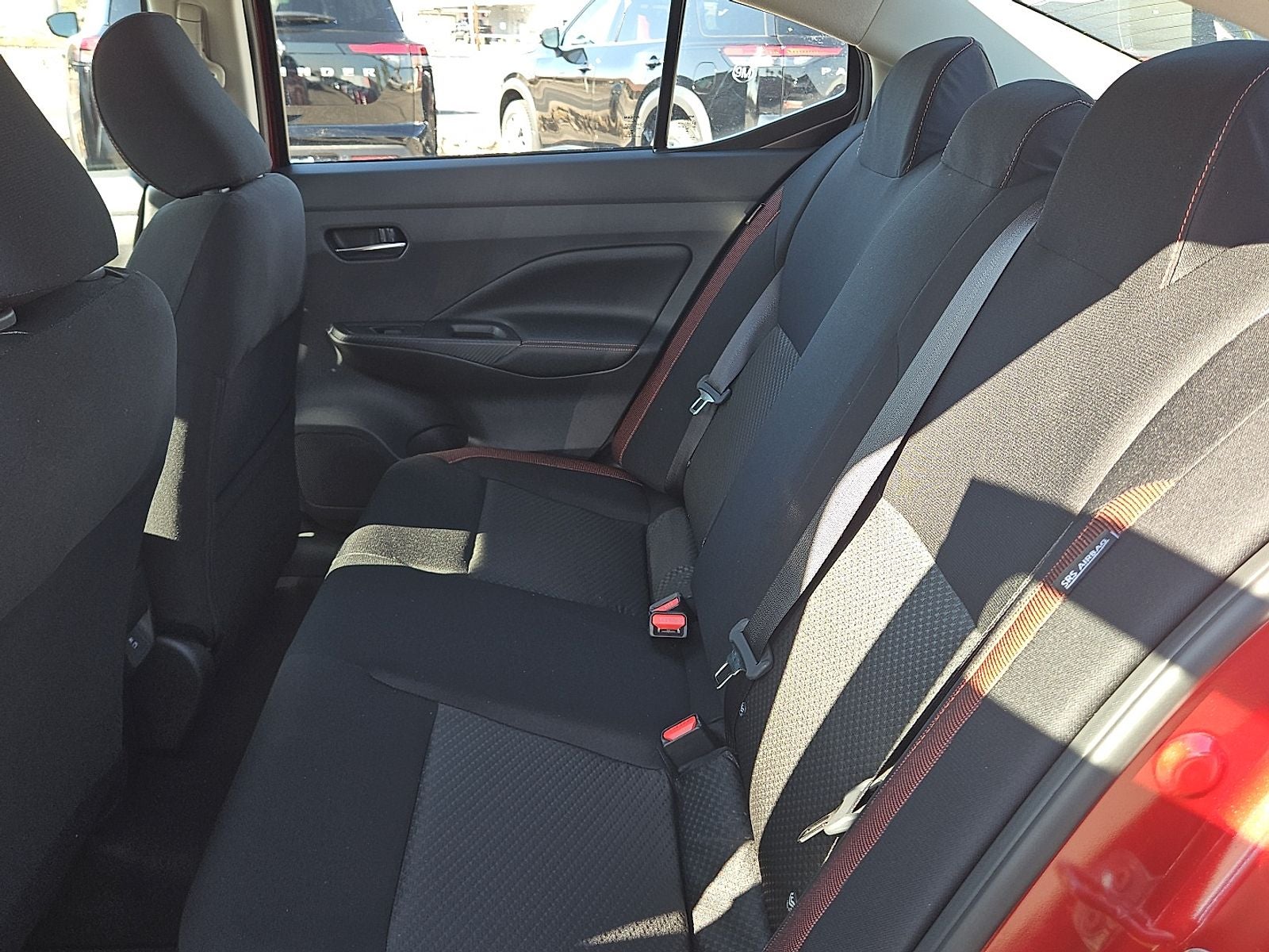 2025 Nissan Versa 1.6 SR