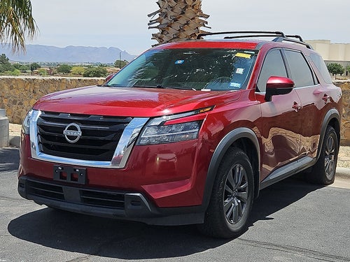2022 Nissan Pathfinder SV