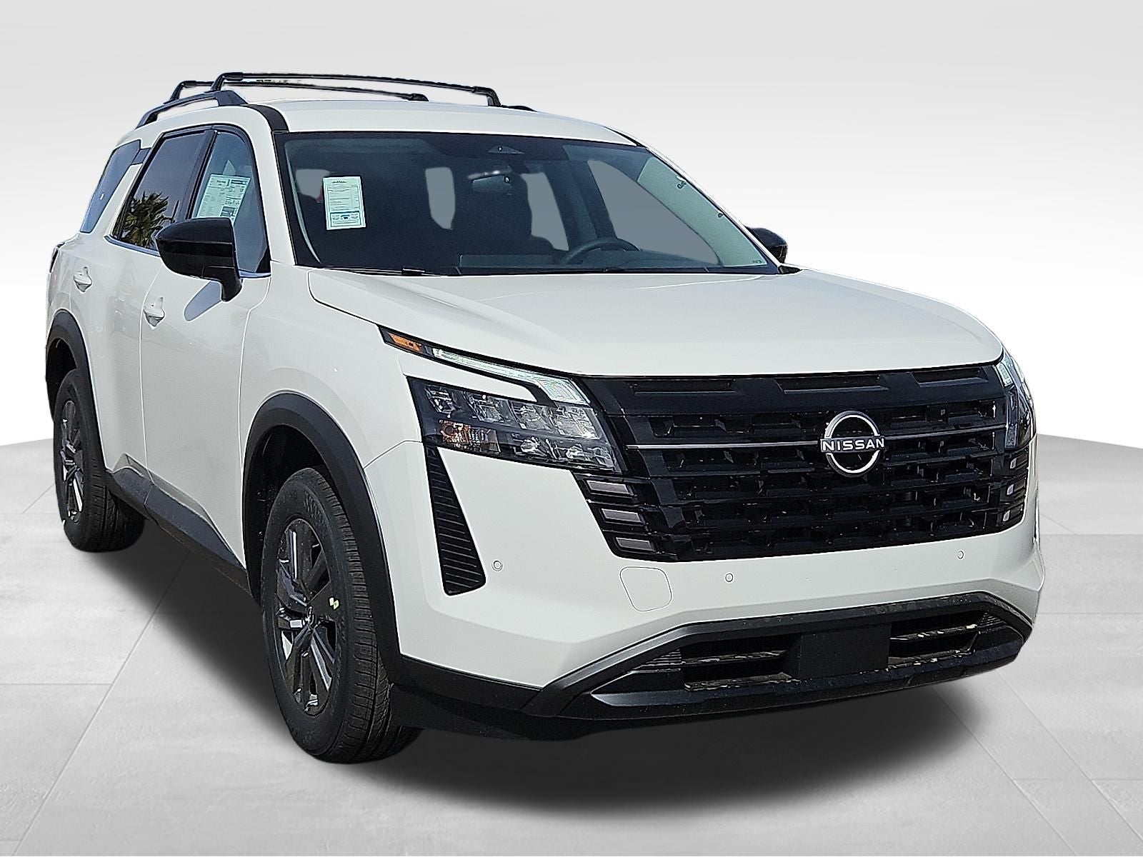 2026 Nissan Pathfinder SV