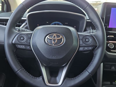 2025 Toyota Corolla Cross XLE